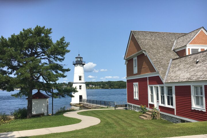 St Lawrence River - Rock Island Lighthouse on a Glass Bottom Boat Tour - Photo 1 of 9